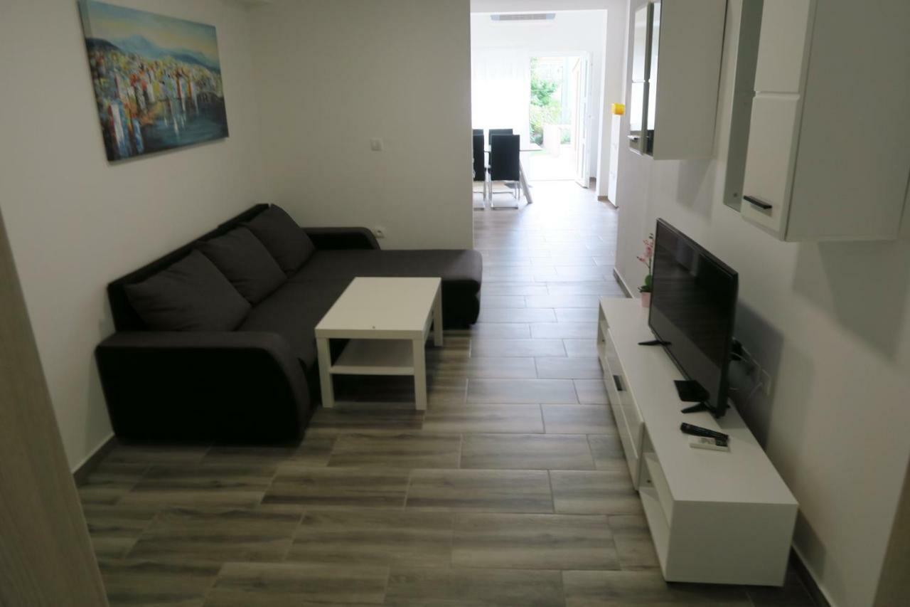 Family Apartment Baška Exterior foto