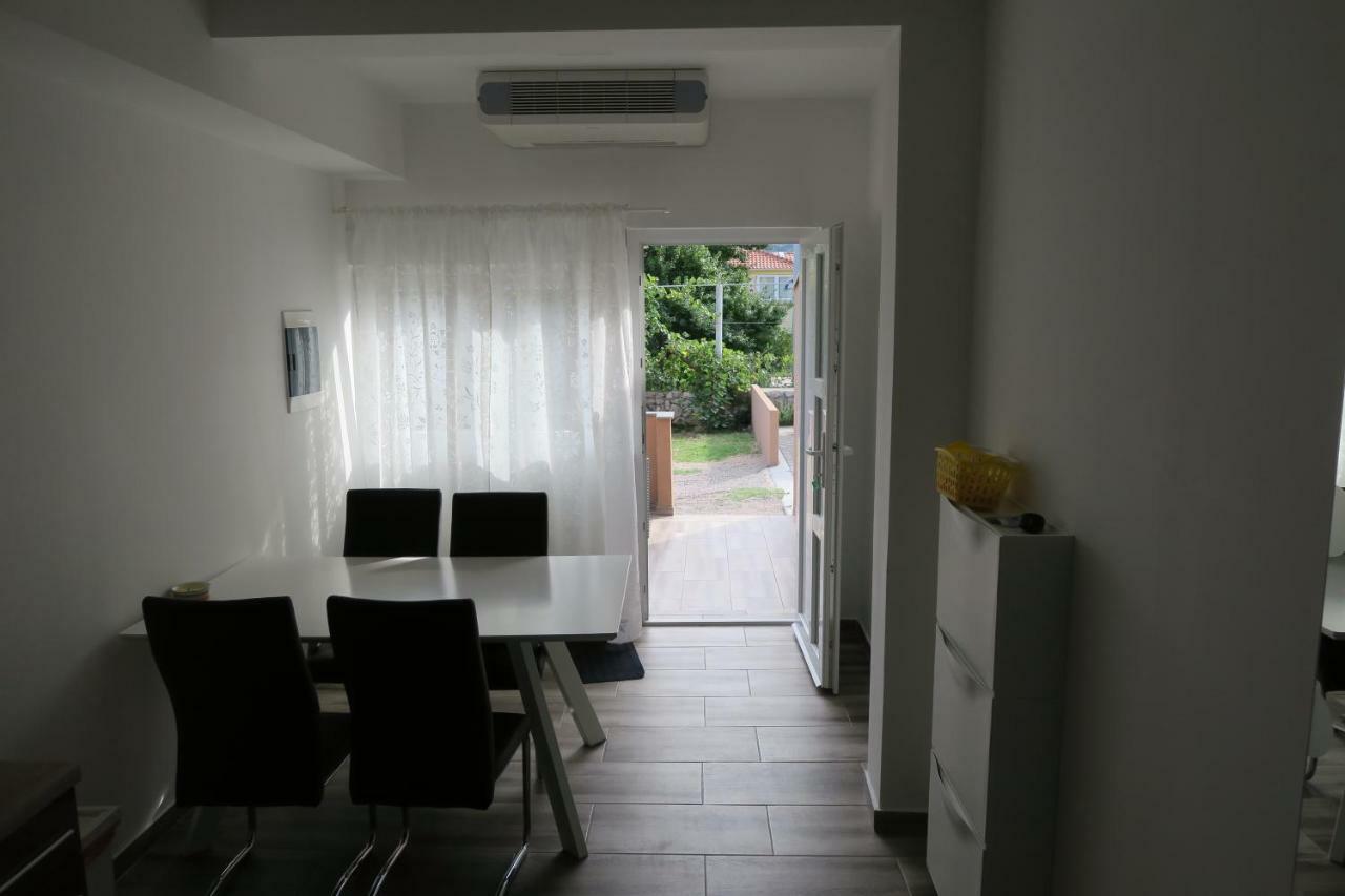 Family Apartment Baška Exterior foto